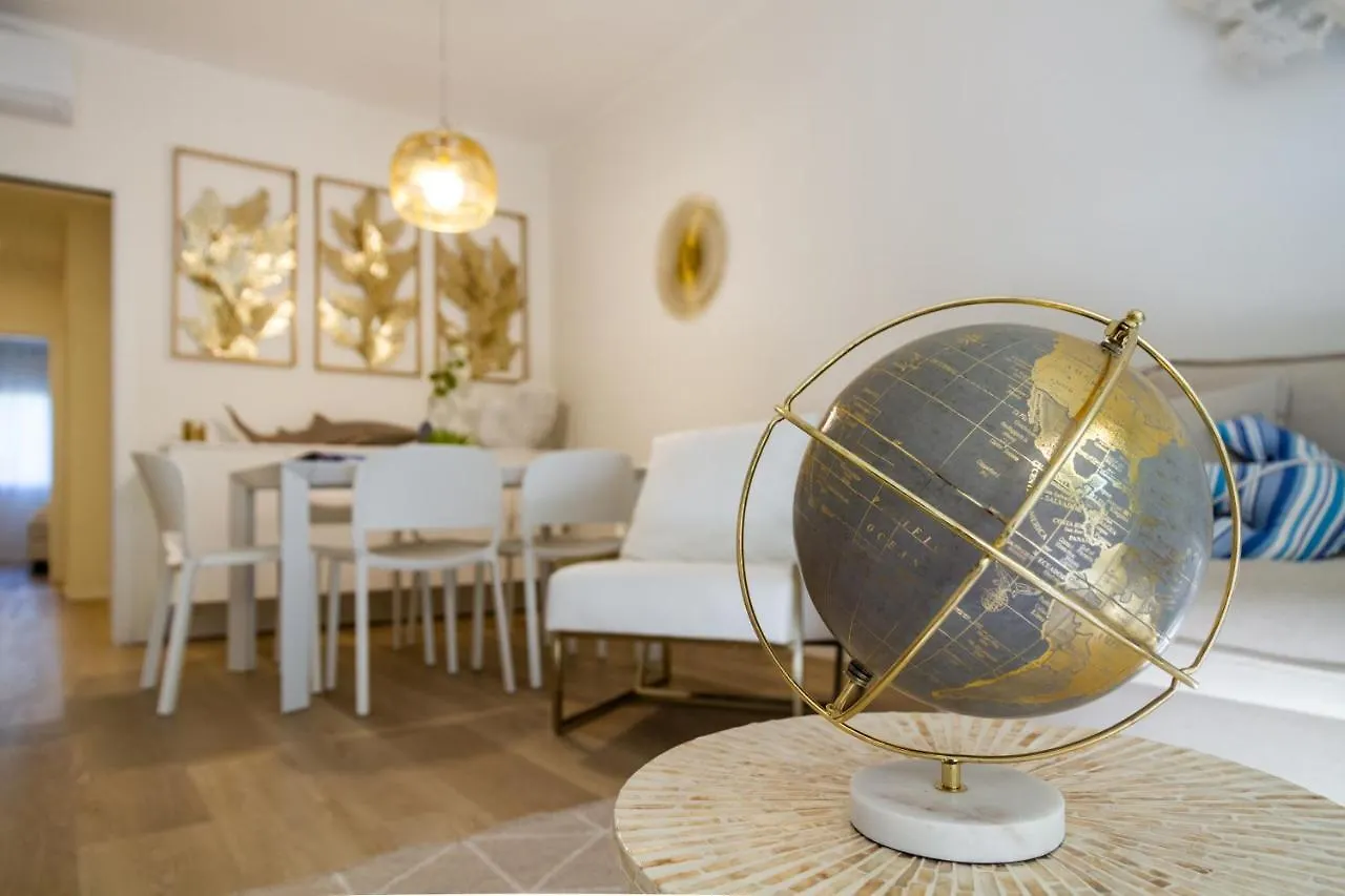 Italyescapes La Piazzetta Apartment Punta Ala Italy