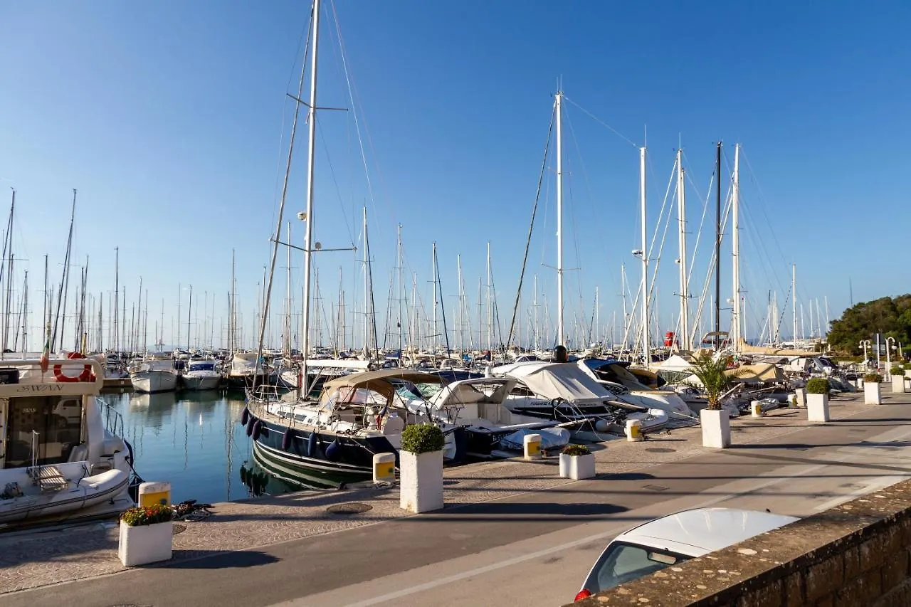 Italyescapes La Piazzetta Apartment Punta Ala 0*,  Italy